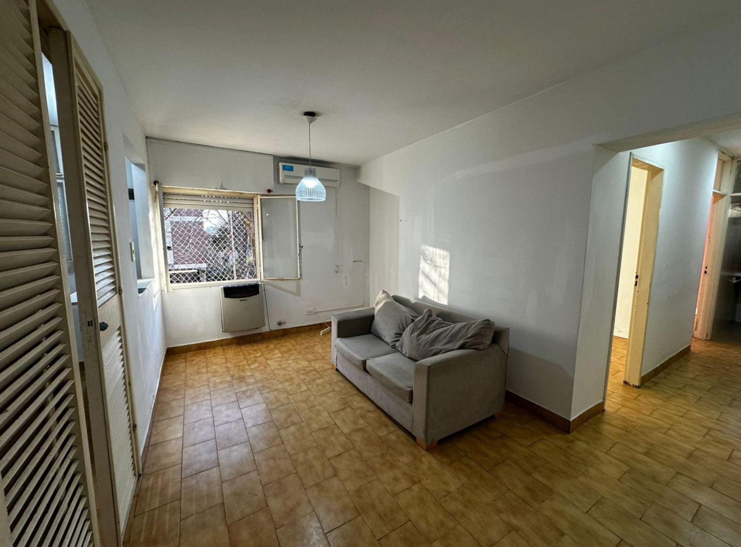 Foto de DEPARTAMENTO EN VENTA TOLOSA 2 DORMITORIOS, imagen 1