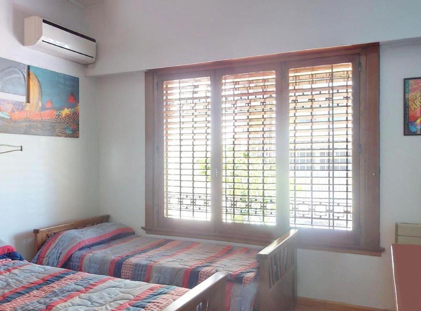Foto de CASA EN VENTA LA PLATA 3 DORMITORIOS, imagen 3