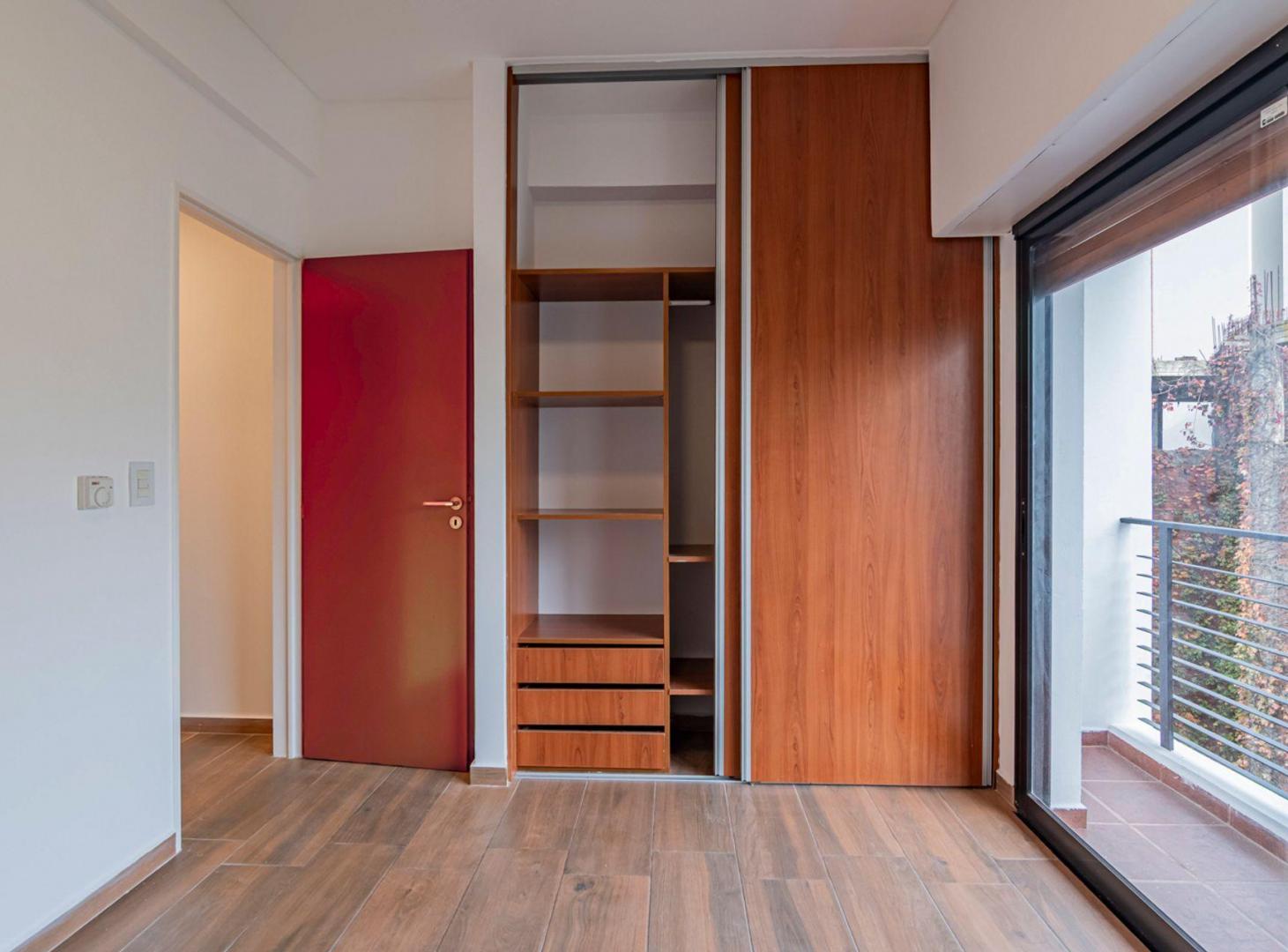 Foto de DEPARTAMENTO VENTA LA PLATA NUEVO A/BANCO PISO 4, imagen 2