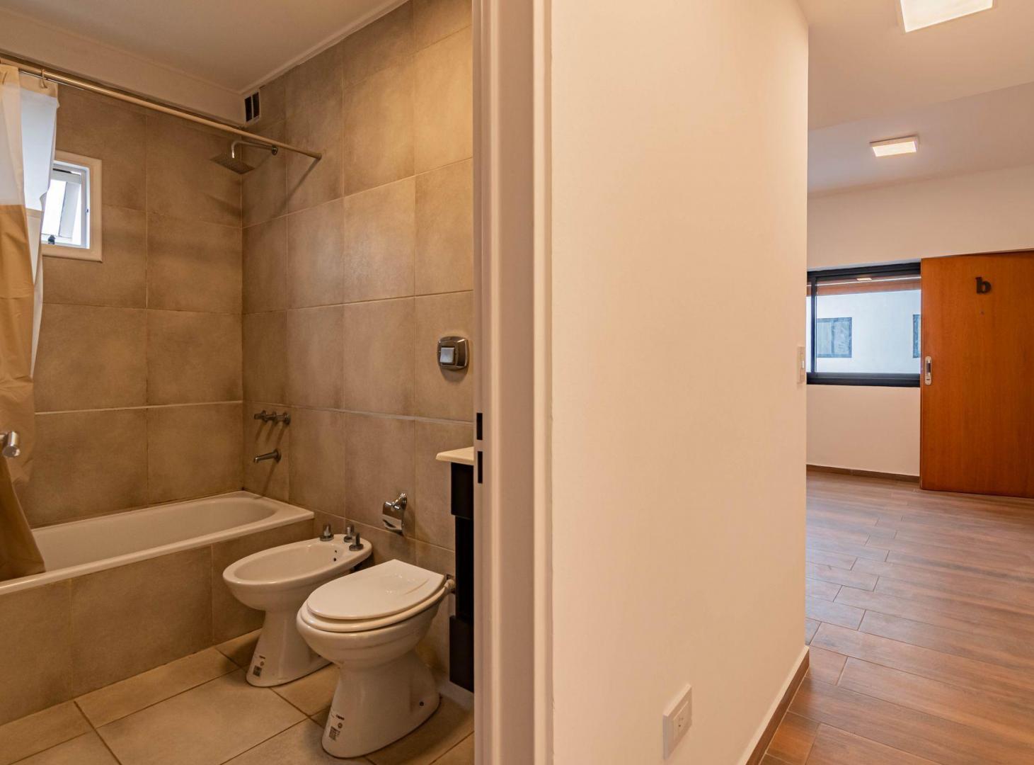 Foto de DEPARTAMENTO VENTA LA PLATA NUEVO A/BANCO PISO 4, imagen 3