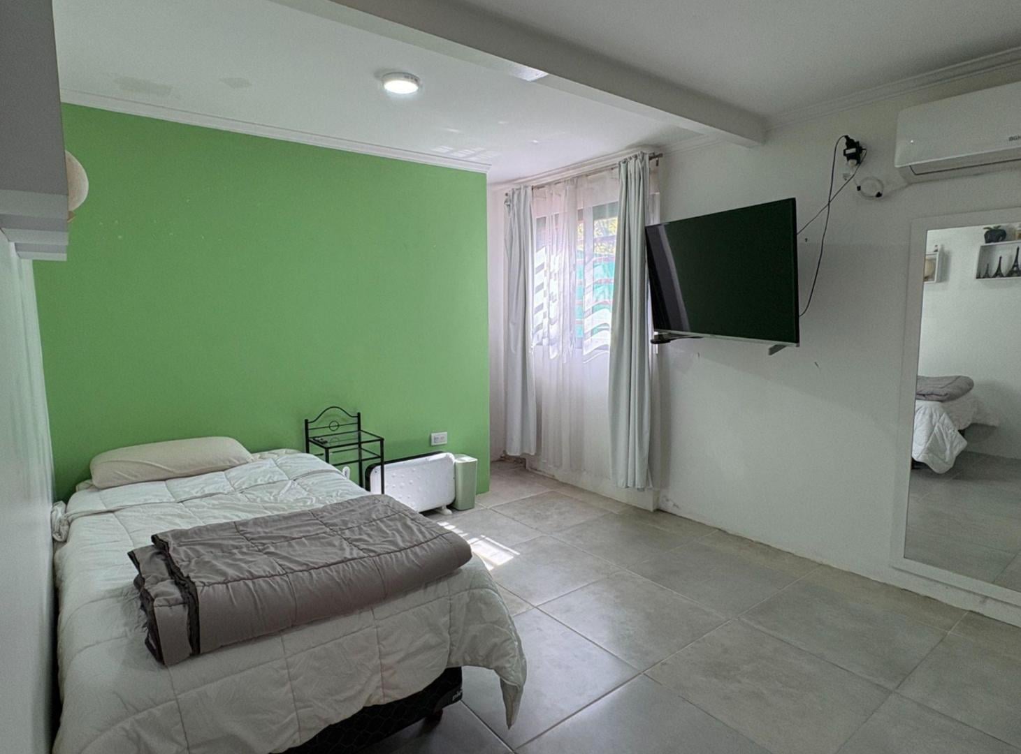 Foto de CASA EN VENTA 3 DORMITORIOS Y COCHERA EN EL RINCON, imagen 4