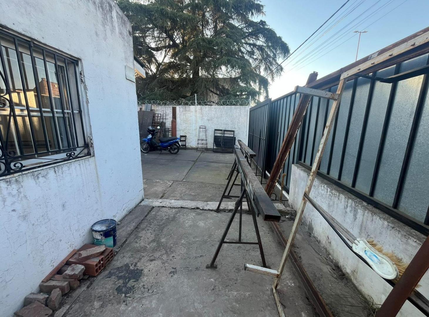 Foto de GALPON EN VENTA RINGUELET - LA PLATA, imagen 3