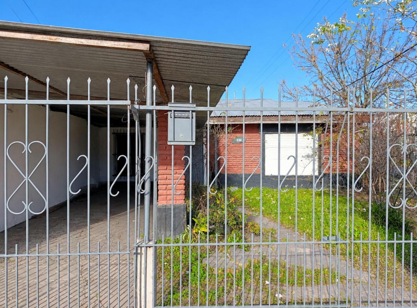 Foto de CASA EN VENTA BERISSO A RECICLAR 2 DORMITORIOS, imagen 1