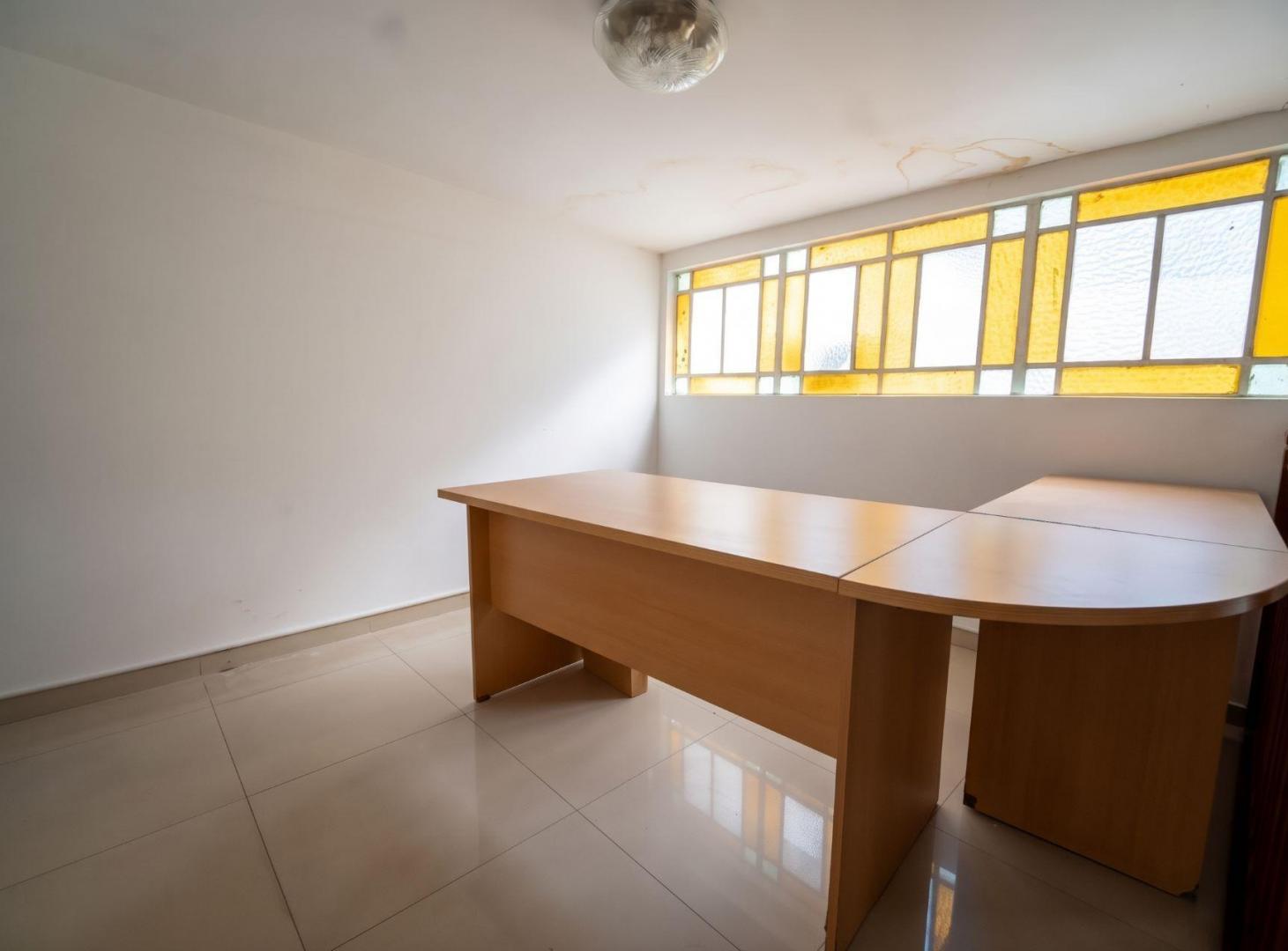 Foto de CASA ALQUILER LA PLATA COMERCIAL 10 AMBIENTES, imagen 5