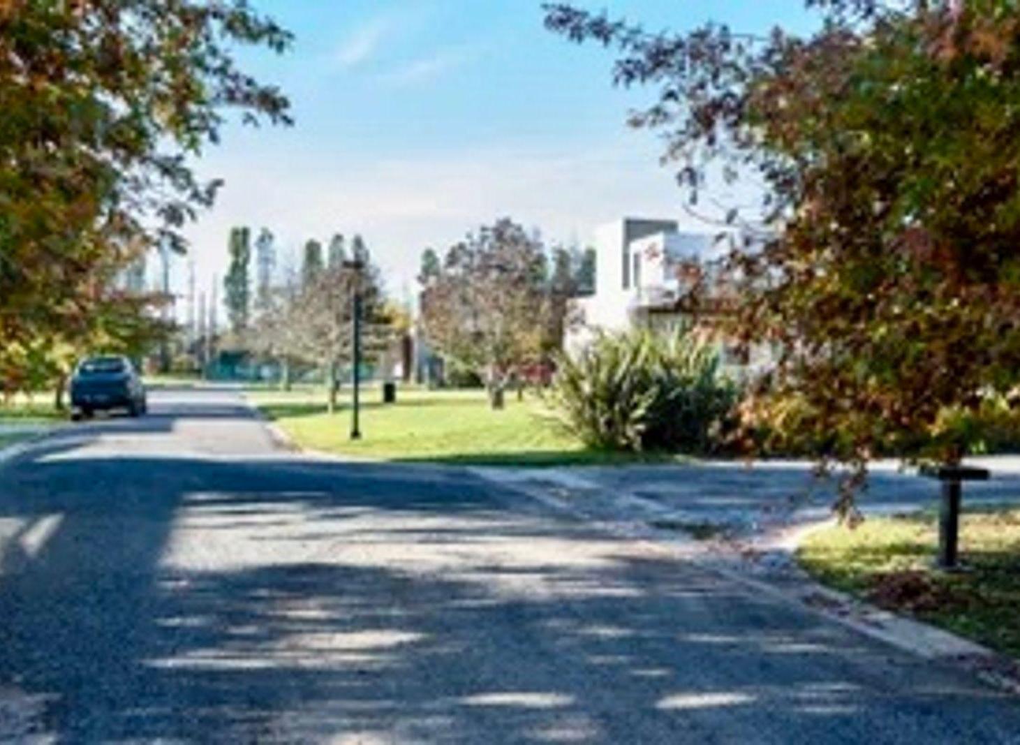 Foto de Terreno venta barrio cerrado Villalba Villa Elisa, imagen 4