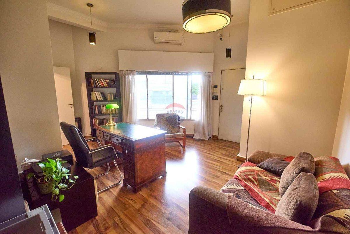 Foto de CASA EN VENTA QUILMES 5 AMBIENTES TERRAZA, imagen 3