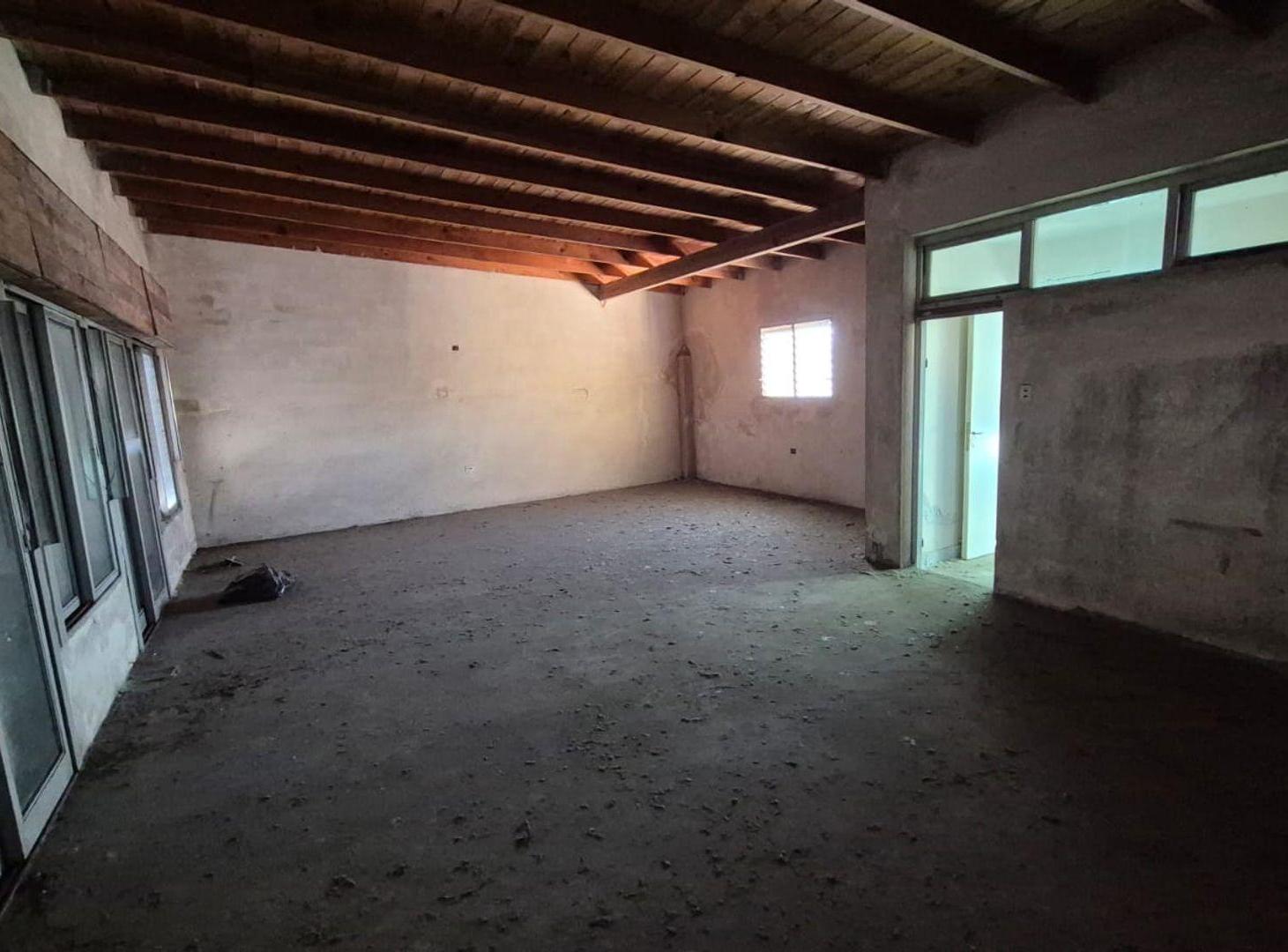 Foto de LOCAL Y DEPARTAMENTO EN VENTA LA PLATA A RECICLAR, imagen 5