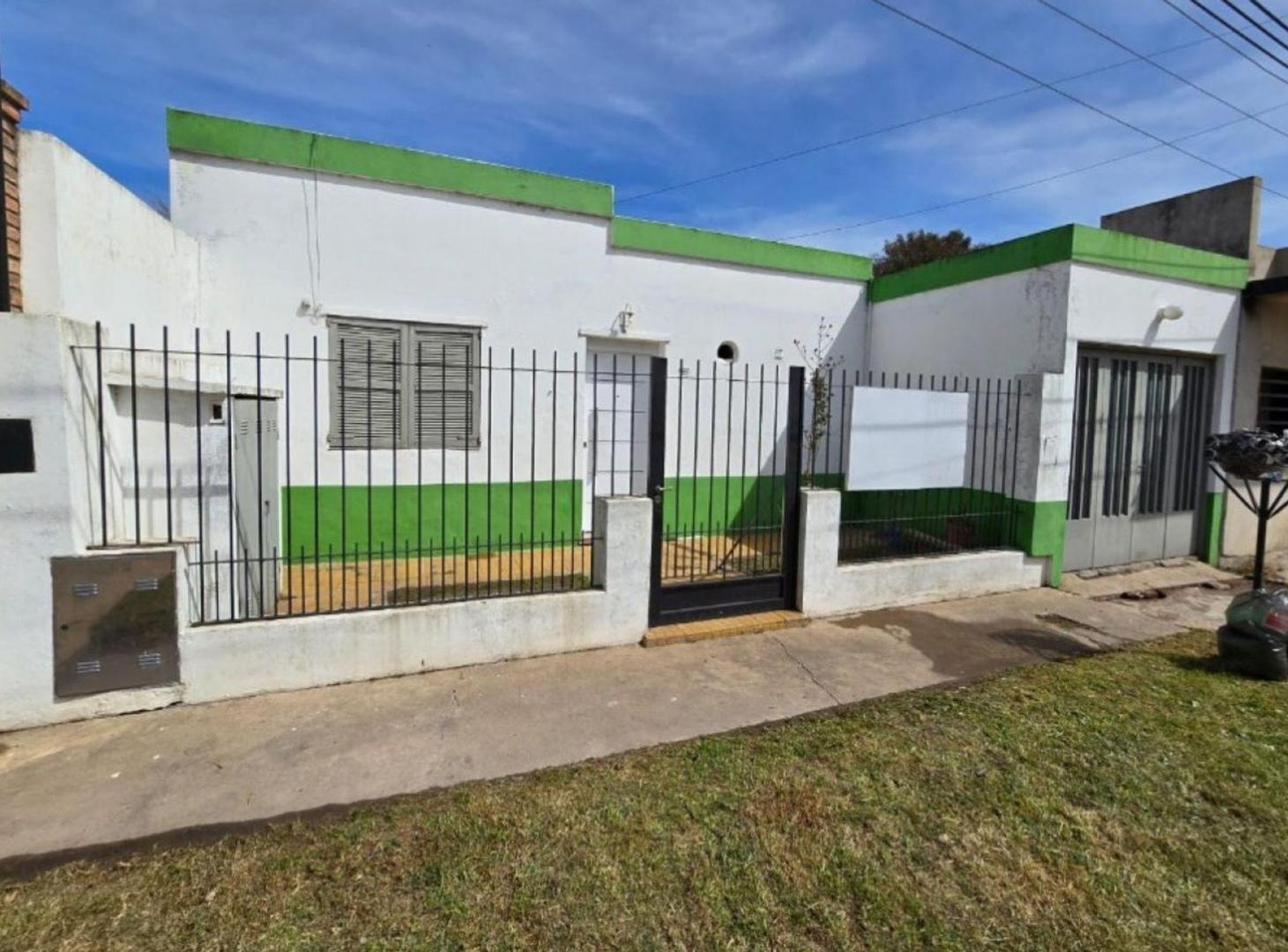 Foto de CASA EN VENTA LA PLATA 2 DORMITORIOS, imagen 1