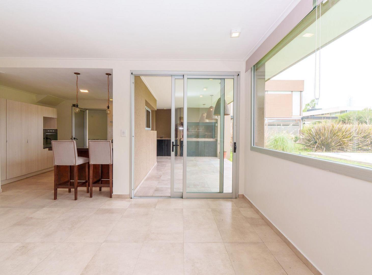 Foto de CASA EN ALQUILER GRAND BELL 4 DORMITORIOS, imagen 5