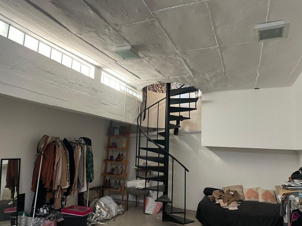 Foto de LOCAL COMERCIAL EN VENTA LA PLATA CON DEPOSITO, imagen 5