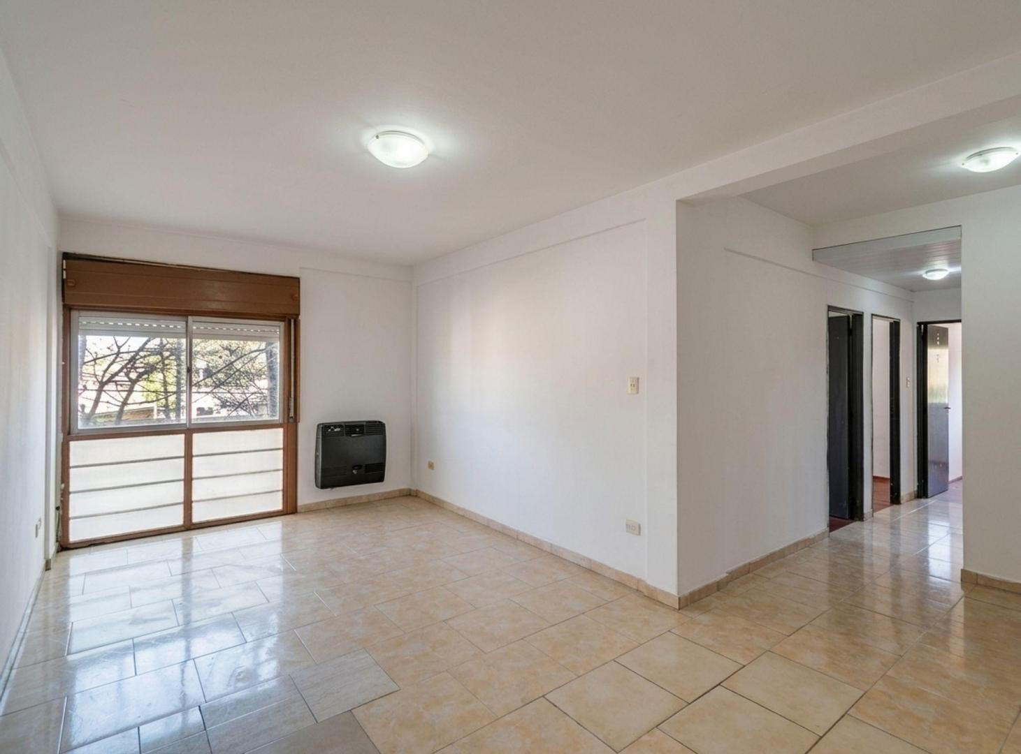 Foto de DEPARTAMENTO EN VENTA LA PLATA 3 DORMITORIOS, imagen 2