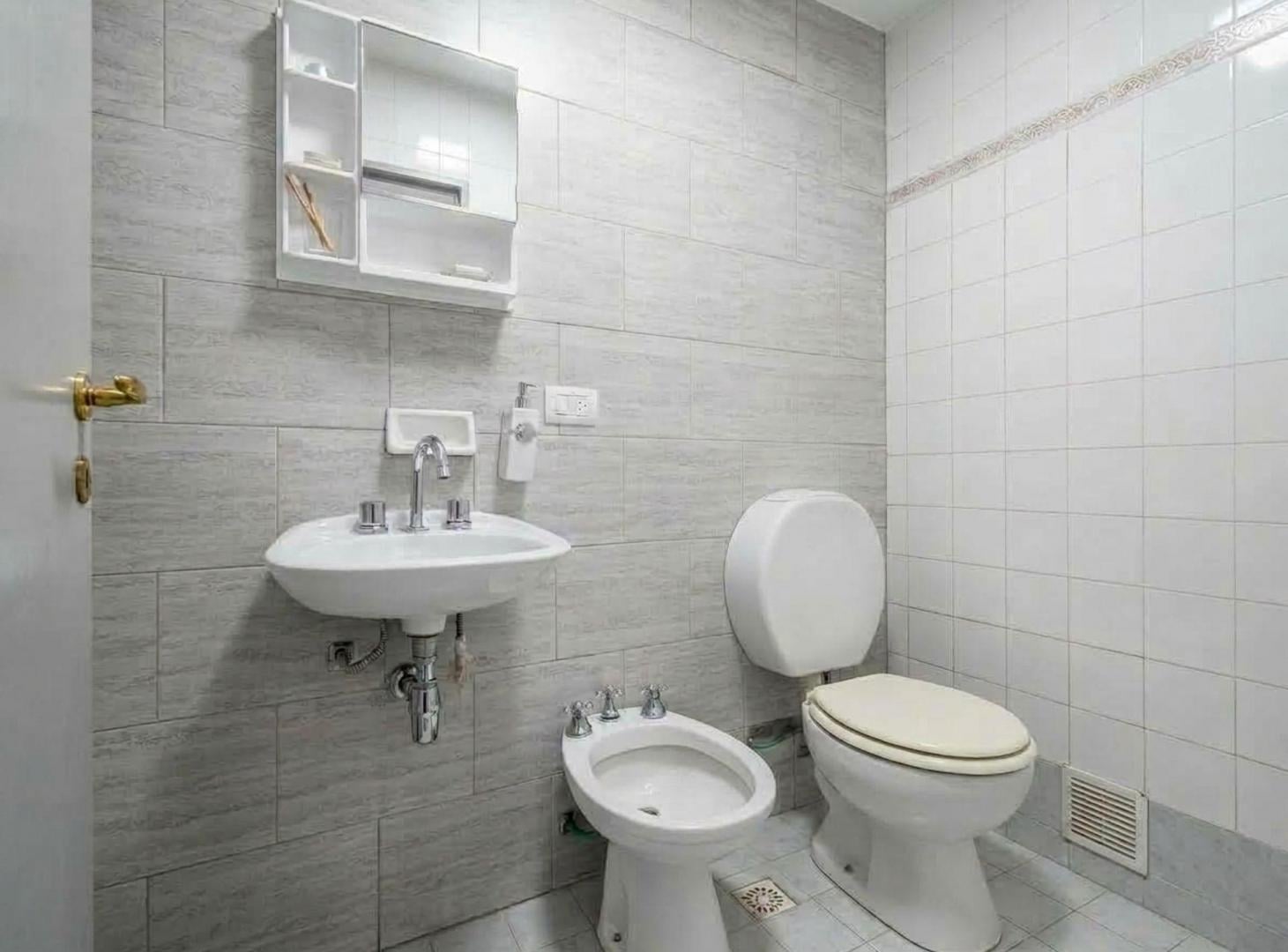 Foto de DEPARTAMENTO EN VENTA LA PLATA 3 DORMITORIOS, imagen 4