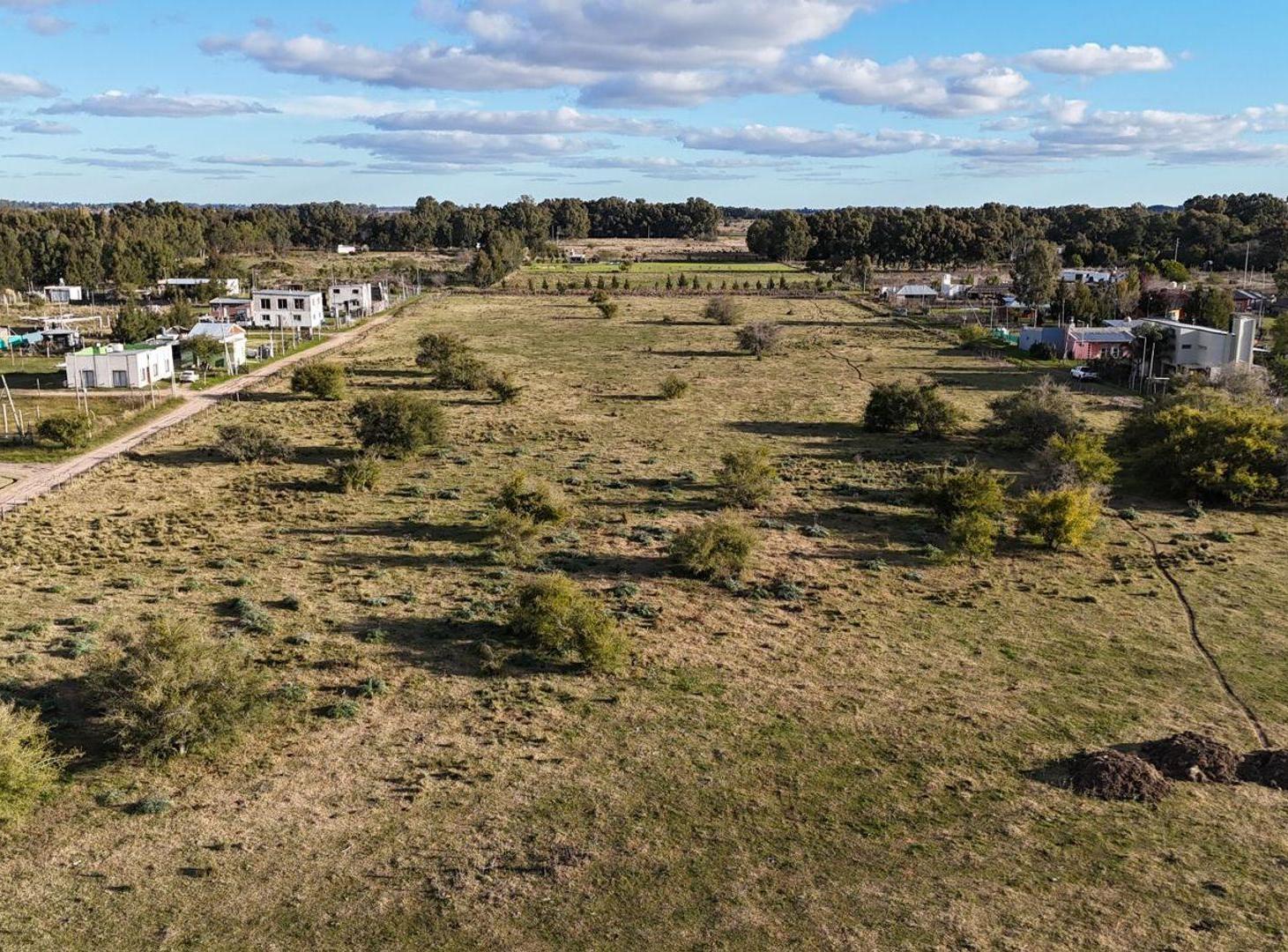 Foto de LOTE EN VENTA BERISSO BARRIO LAS CALANDRIAS, imagen 3