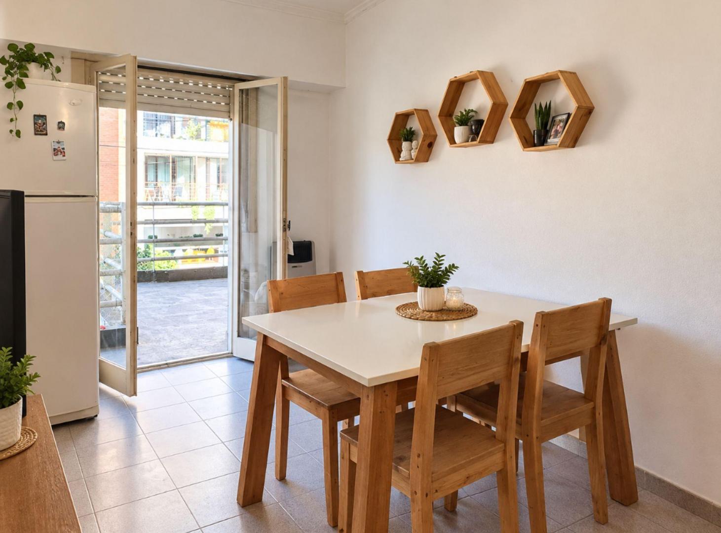 Foto de DEPARTAMENTO VENTA LA PLATA 1 DORMITORIO, imagen 3