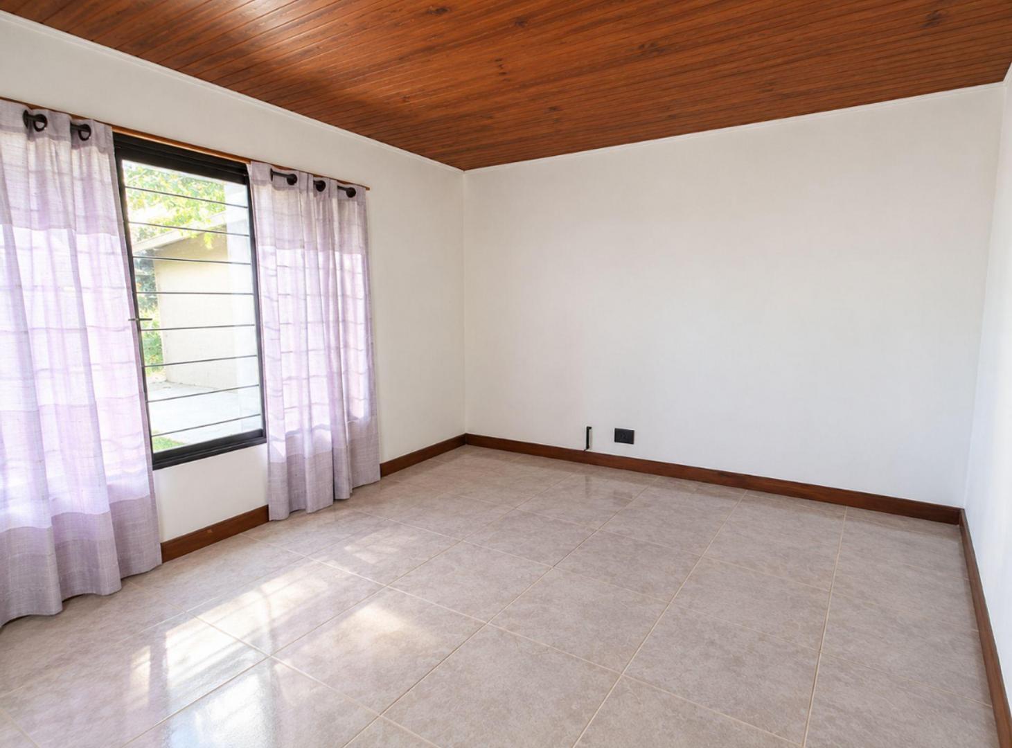 Foto de Casa Alquiler City Bell Garage Patio, imagen 5
