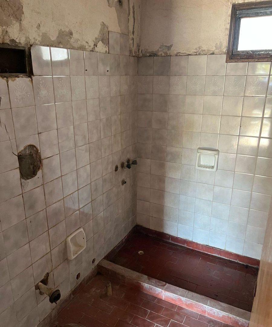 Foto de CASA EN VENTA EN ROMERO A REFACCIONAR, imagen 5