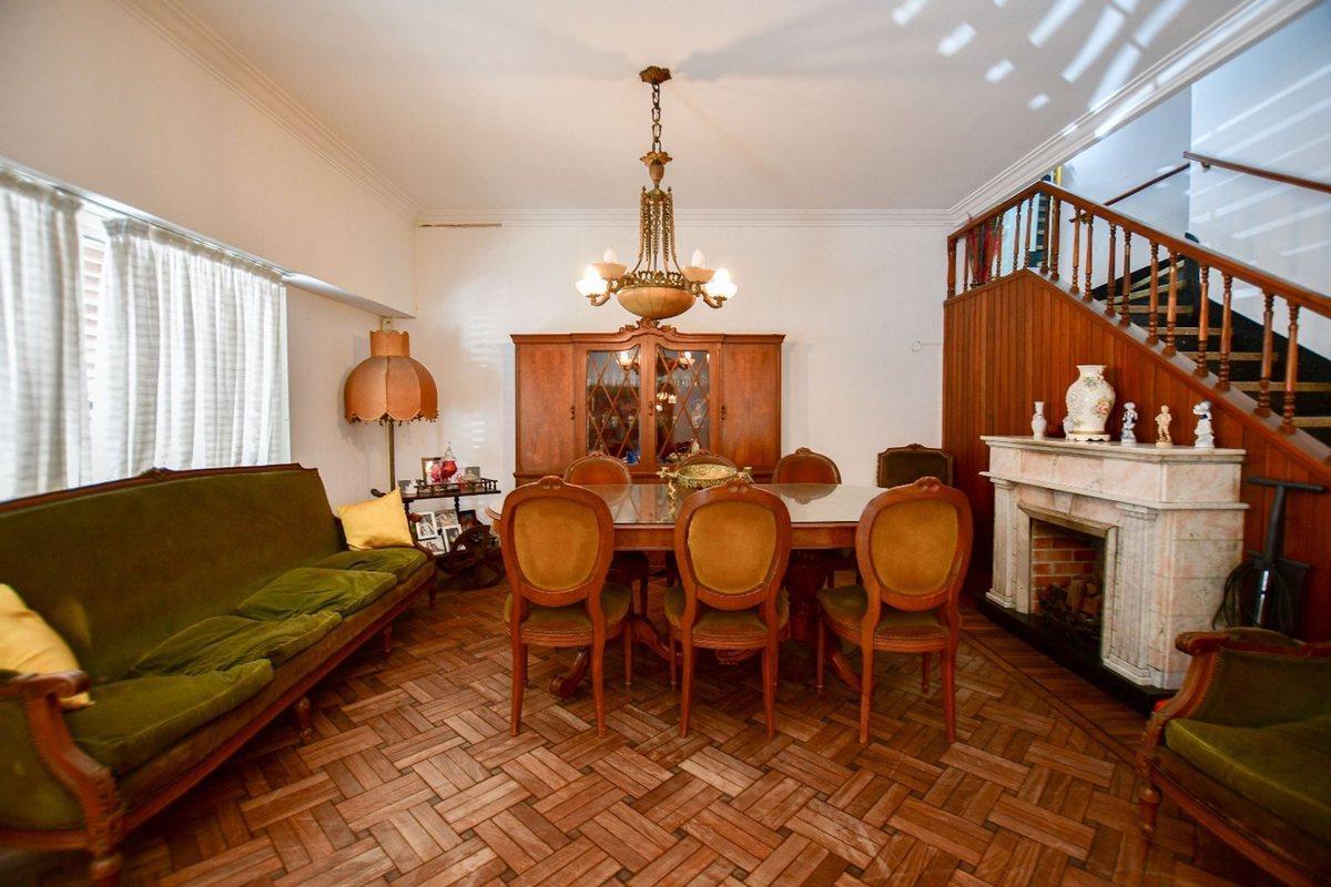 Foto de CASA EN VENTA LA PLATA ESTILO FRANCES, imagen 1
