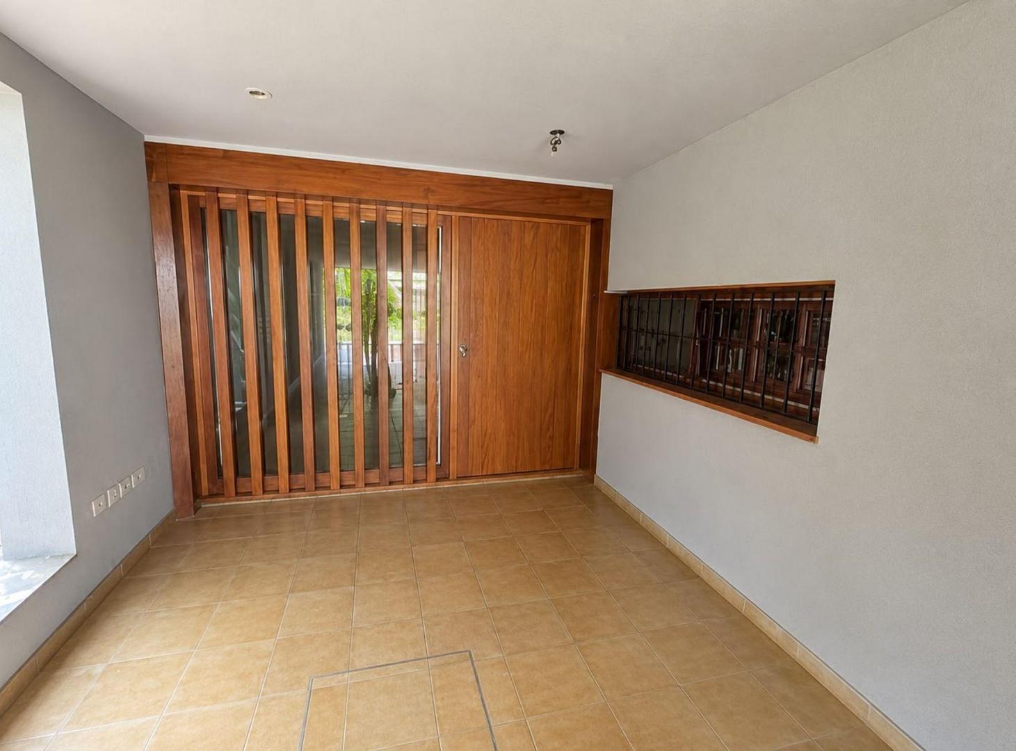 Foto de CASA EN VENTA RANELAGH ZONA RESIDENCIAL, imagen 1