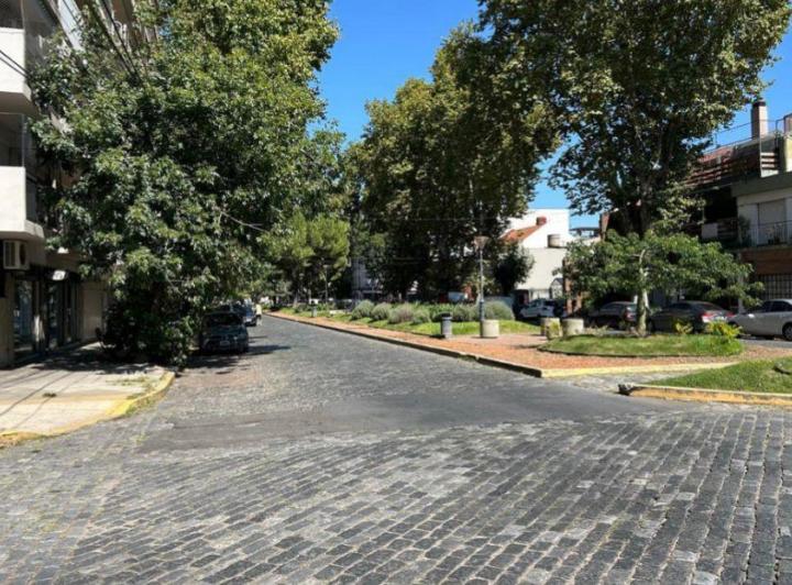 EXCELENTE SEMIPISO EN BELGRANO R. 4 AMB C/DEPENDENCIA, COCHERA Y BAULERA 2
