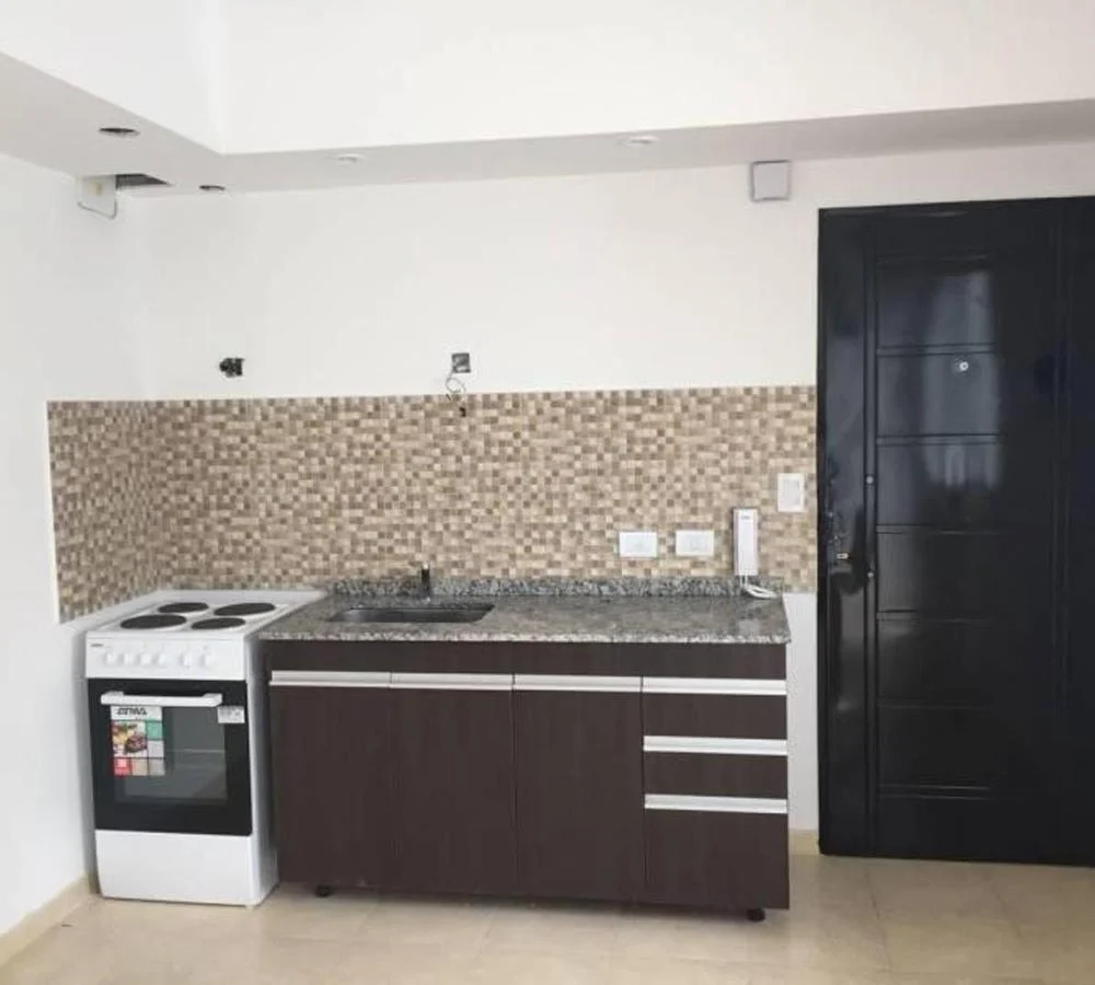 OPORTUNIDAD CON FINANCIACION - Excelente 2 ambientes a mts. de Av. Mitre - WILDE - USD 52.000!