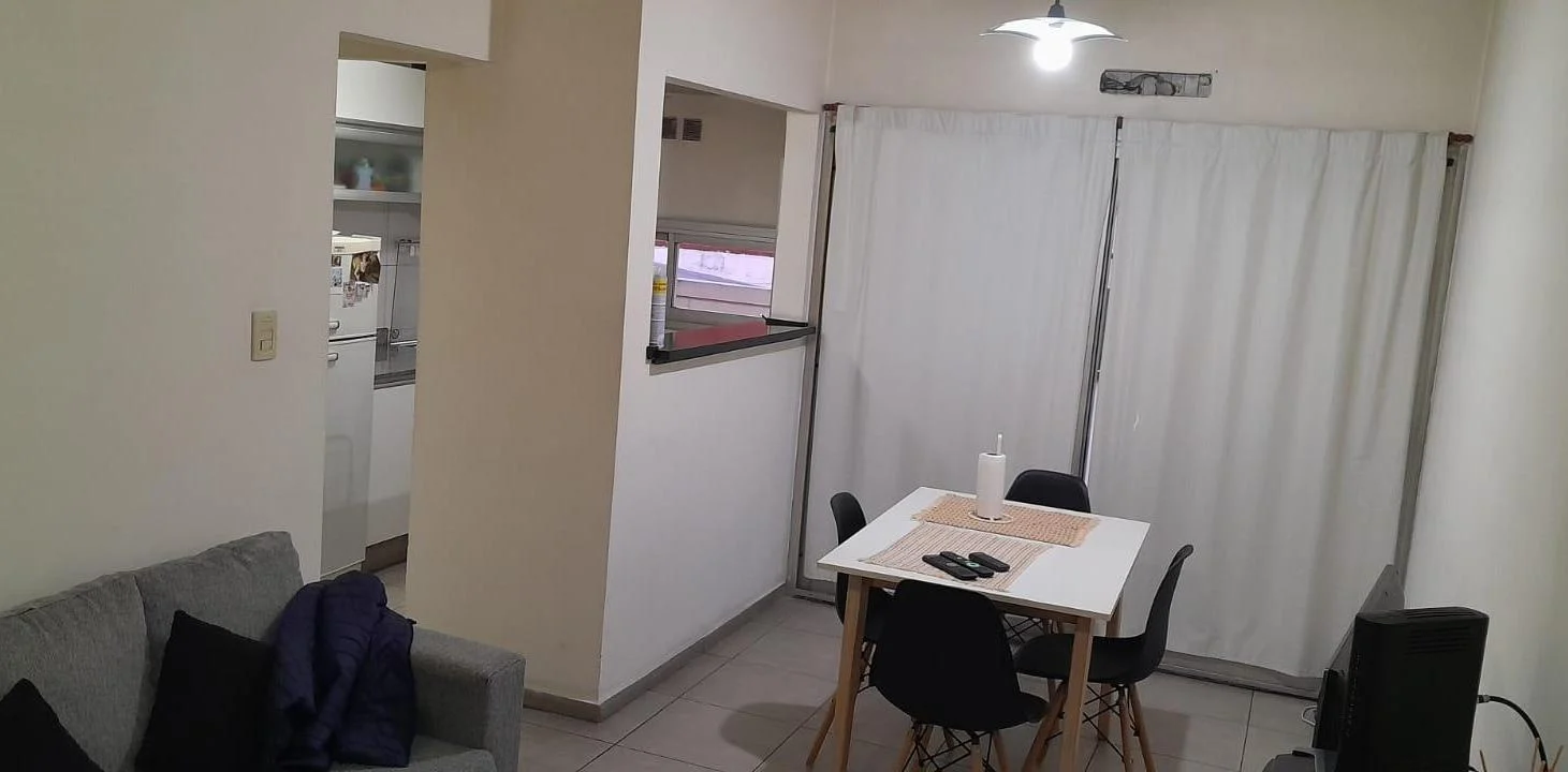 VENTA - Departamento 2 ambientes a mts de la Estacion de Quilmes - OPORTUNIDAD