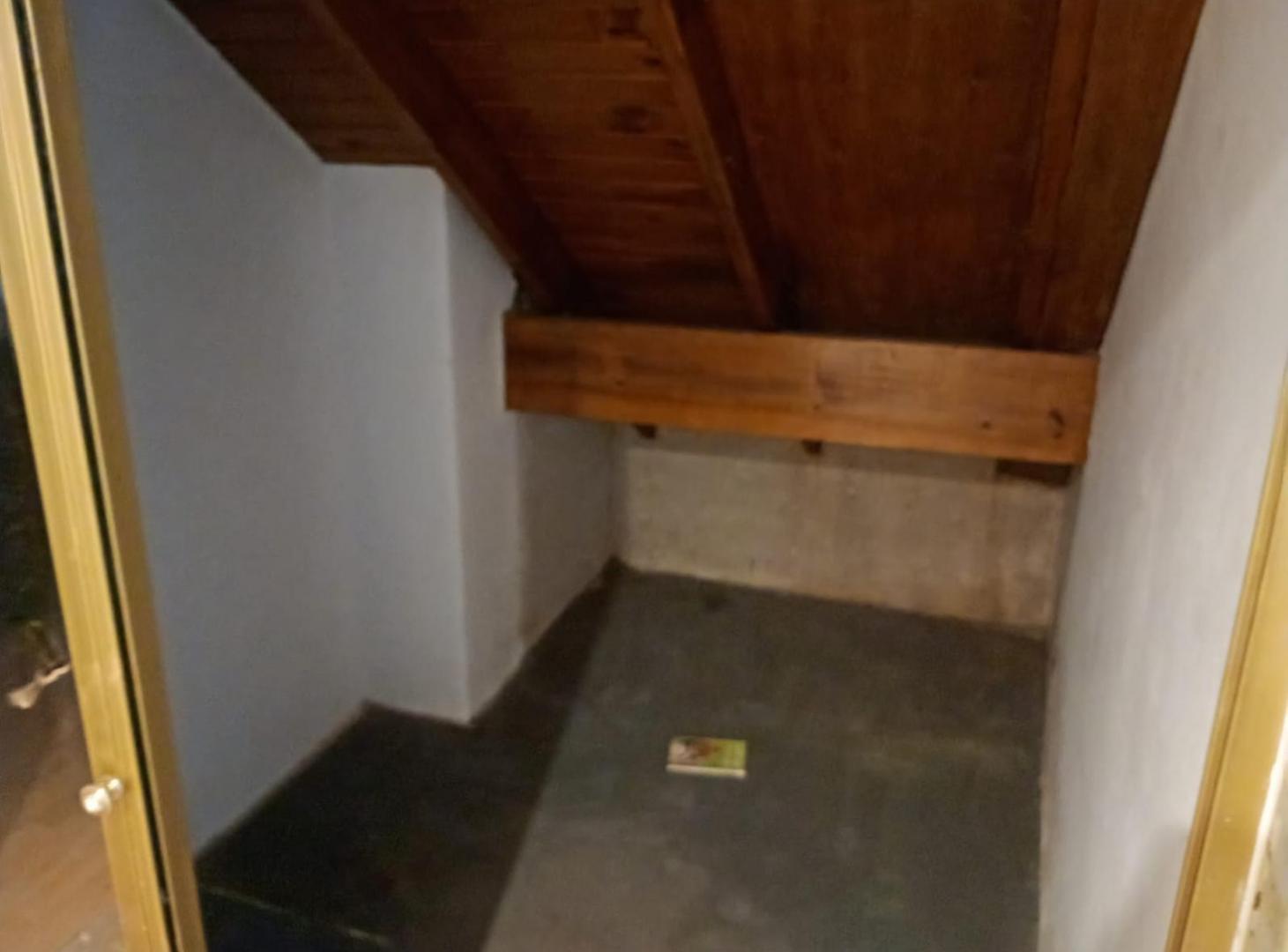Foto de VENTA - Depto. 2 amb. en 2do piso por escalera - QUILMES CENTRO, imagen 4