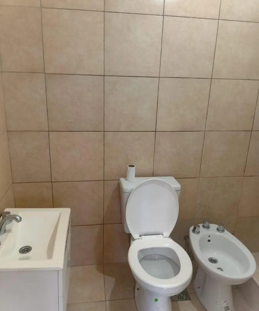 ALQUILER - Excelente 2 ambientes a mts. de Av. Mitre - WILDE - $480.000   EXP 4