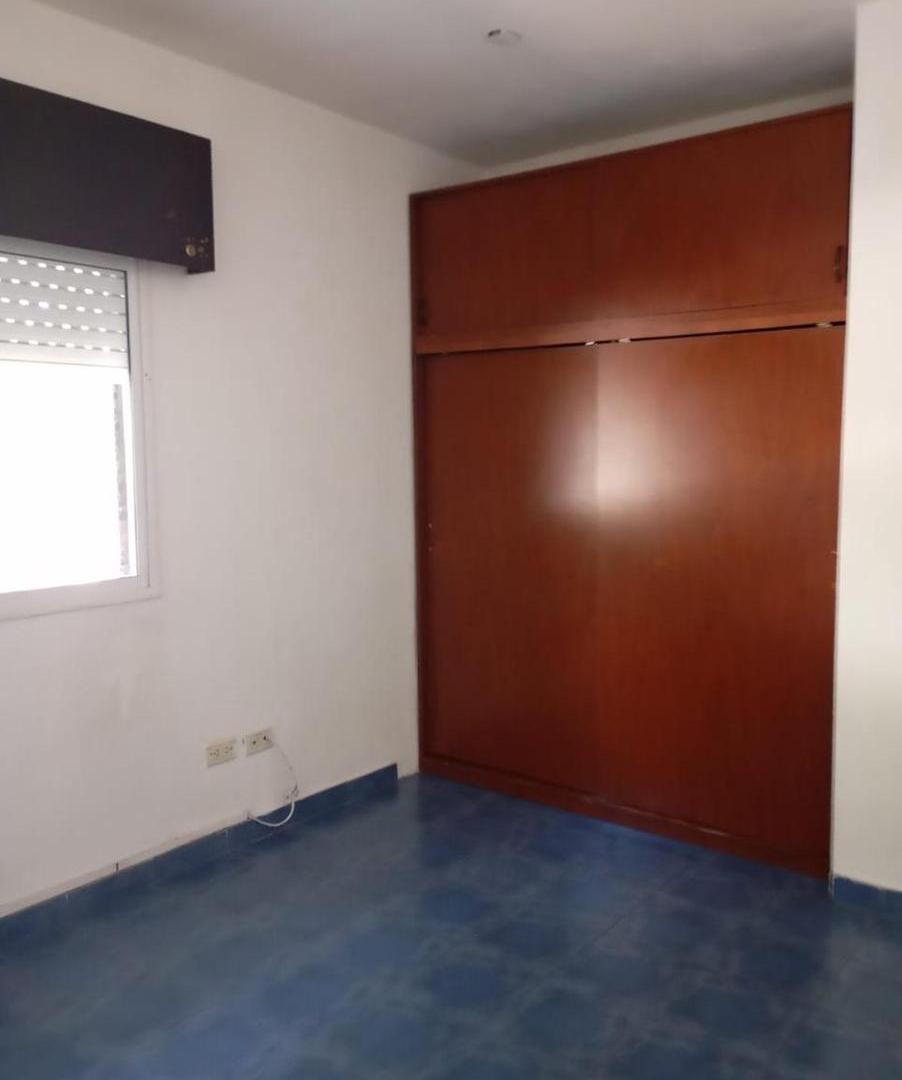 Foto de ALQUILER - PH 2 ambientes con patio y cochera - BERNAL OESTE, imagen 5