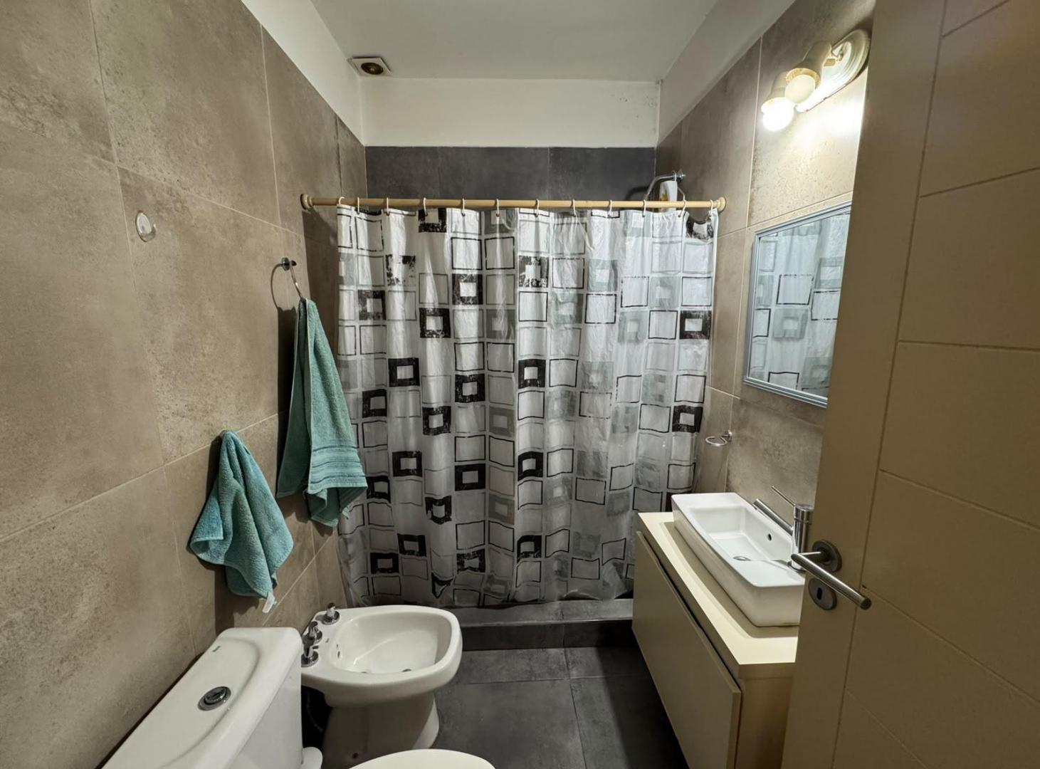 Foto de ALQUILER - Depto 2 ambientes c/ terraza exclusiva - QUILMES CENTRO, imagen 4