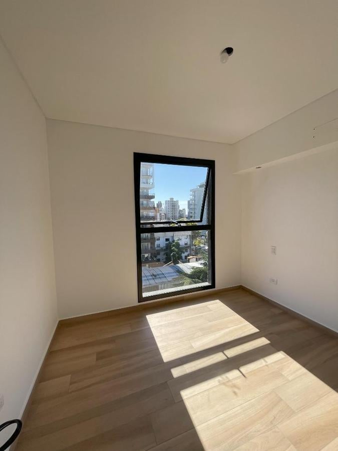 Foto de ALQUILER - Depto 2 ambientes en Brandsen y Mitre - $650.000.-, imagen 2
