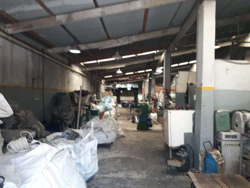 Venta Galpon 560 m² Caseros 2