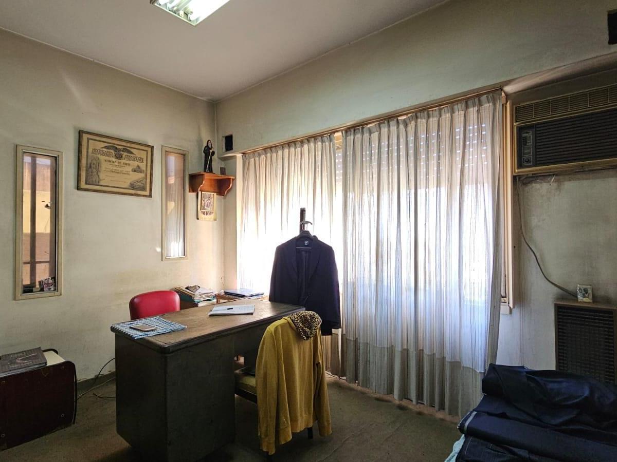 Galpón 2 Plantas de 320.50 m² en Caseros 2