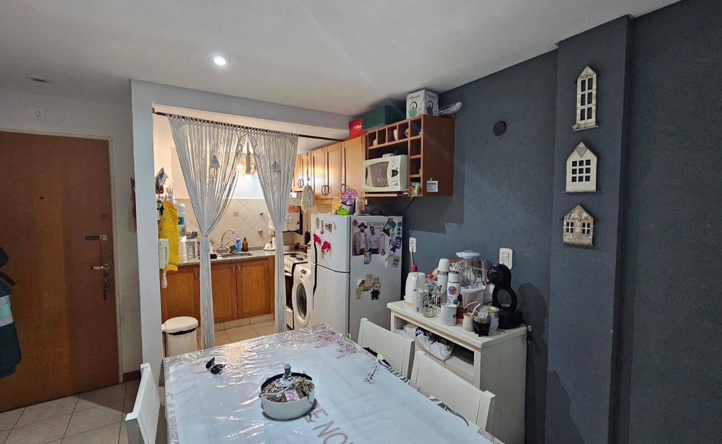 Venta departamento monoambiente de 30 m2 aprox. en CASEROS