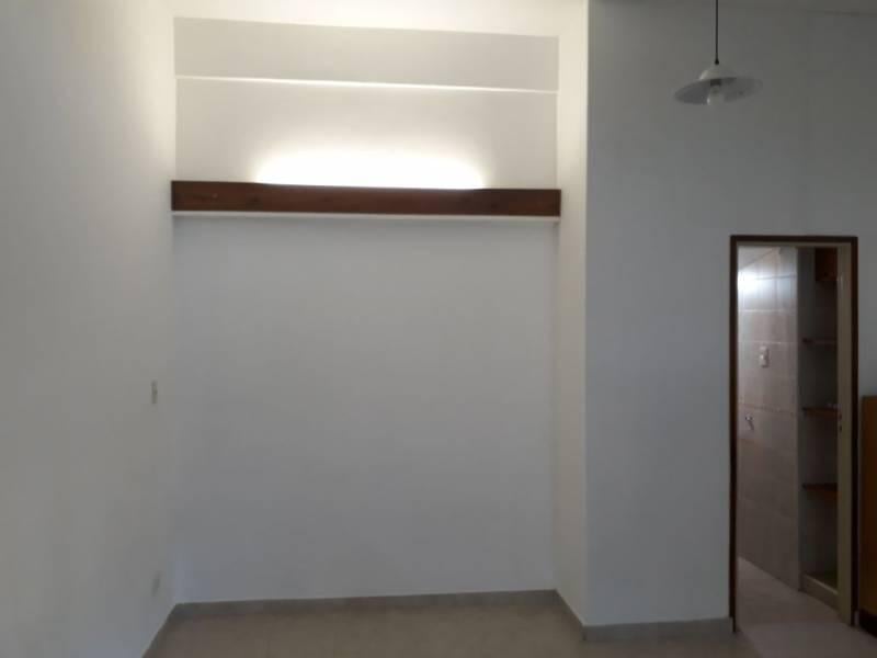 Foto de Alquiler monoambiente de 23 m2 en CASEROS, imagen 4