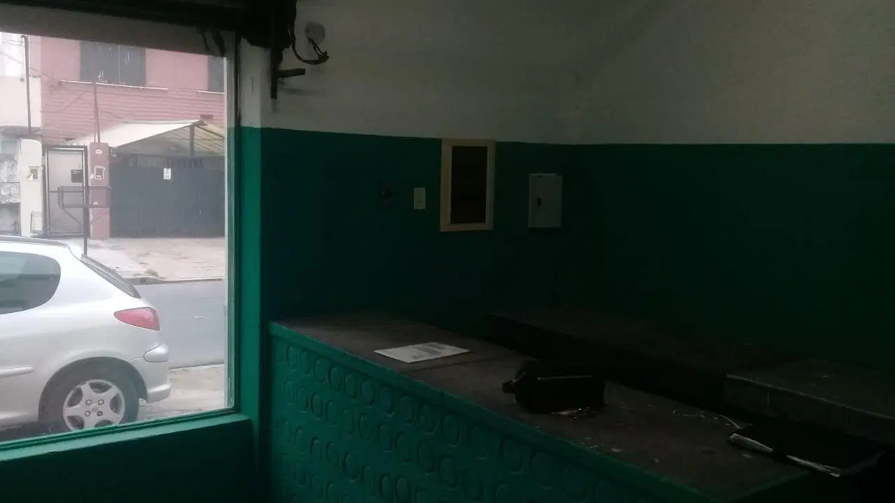 Alquiler Local de 25 m2 en Caseros 2