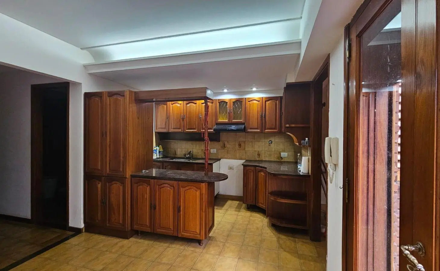 Venta Casa 6 ambientes 233 m2 lote propio en Villa Bonich - San Martin 2