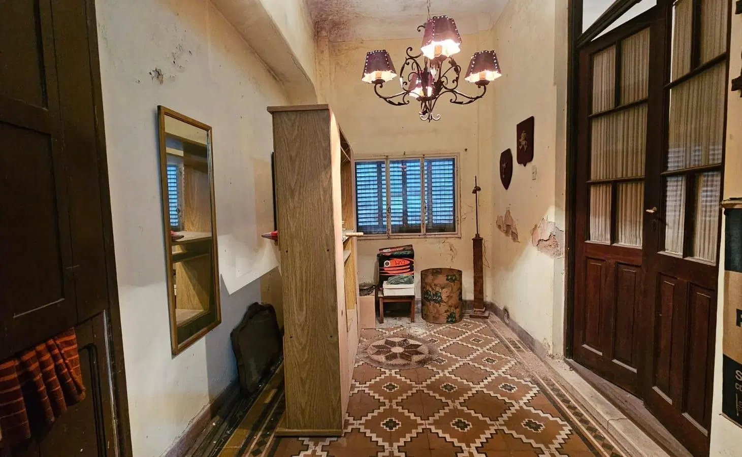 Venta Casa lote propio de 208 m2 aprox en Caseros 4