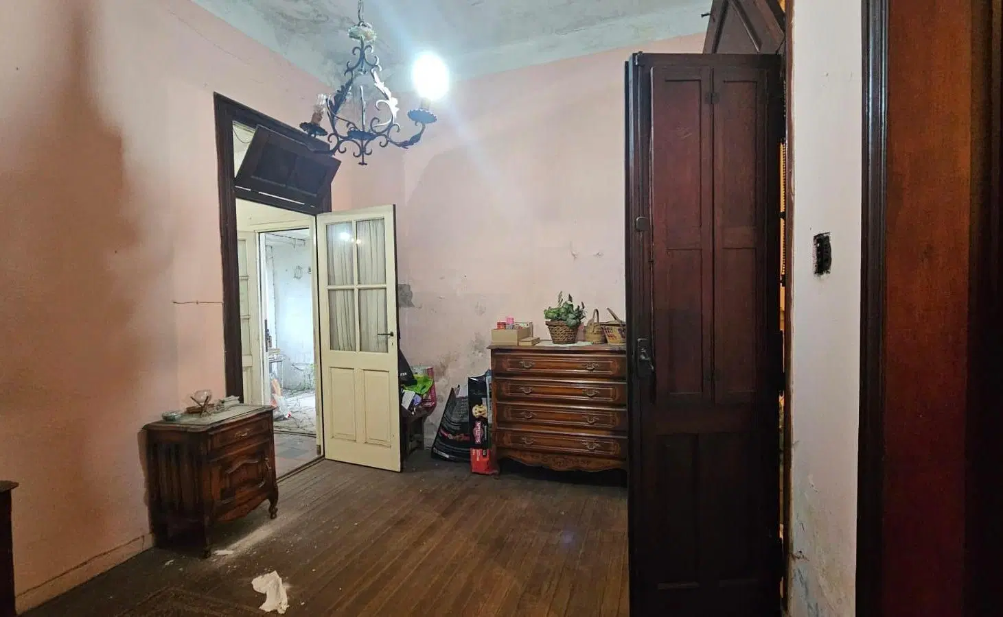 Venta Casa lote propio de 208 m2 aprox en Caseros 2