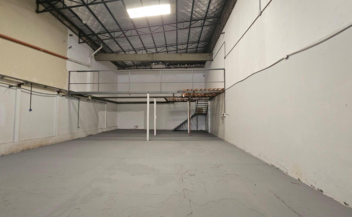 Foto de Alquiler Galpón de 300 m2 en Villa Devoto, imagen 3