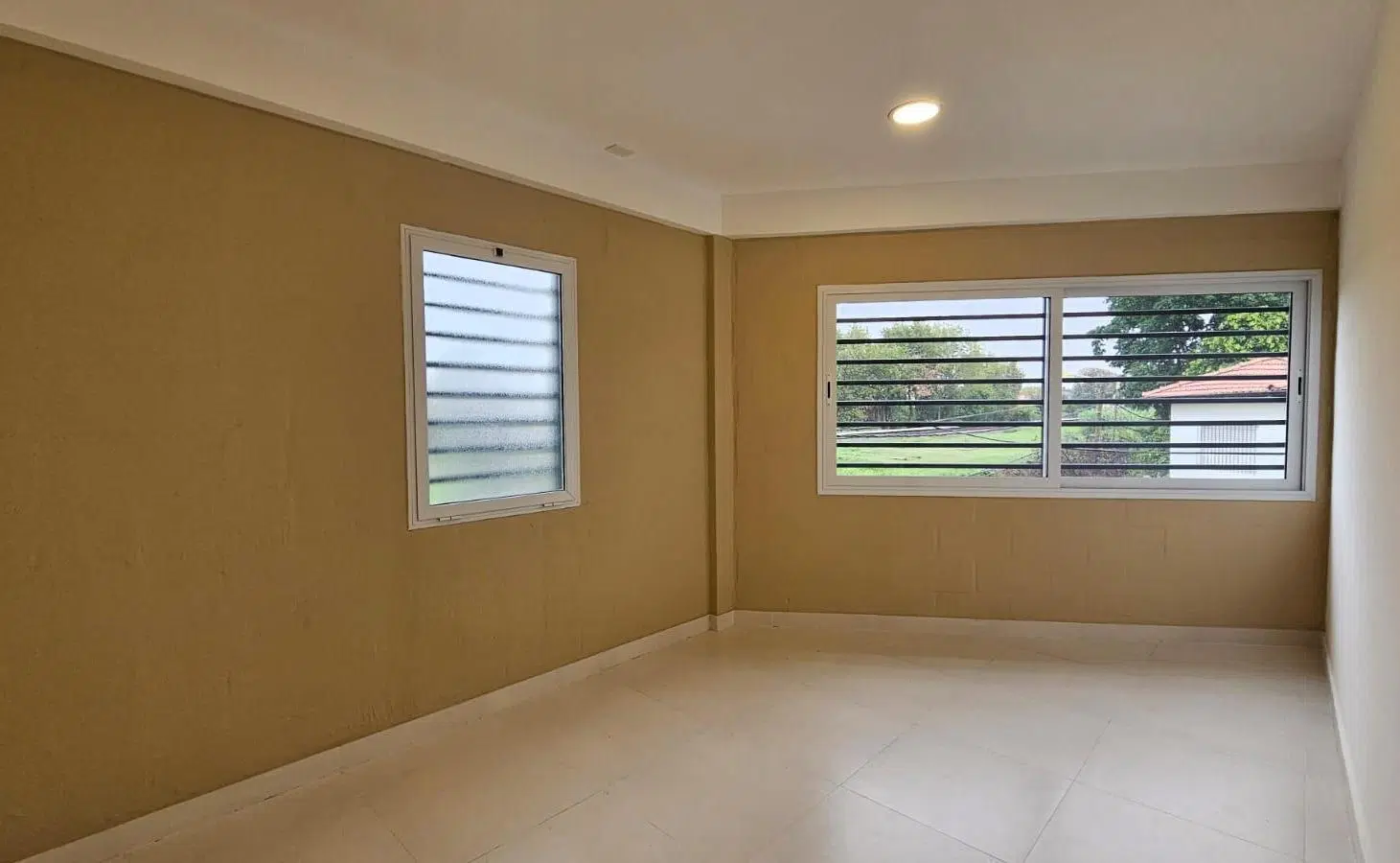 Alquiler Departamento 2 ambientes de 48 m2 en Villa Lynch 4