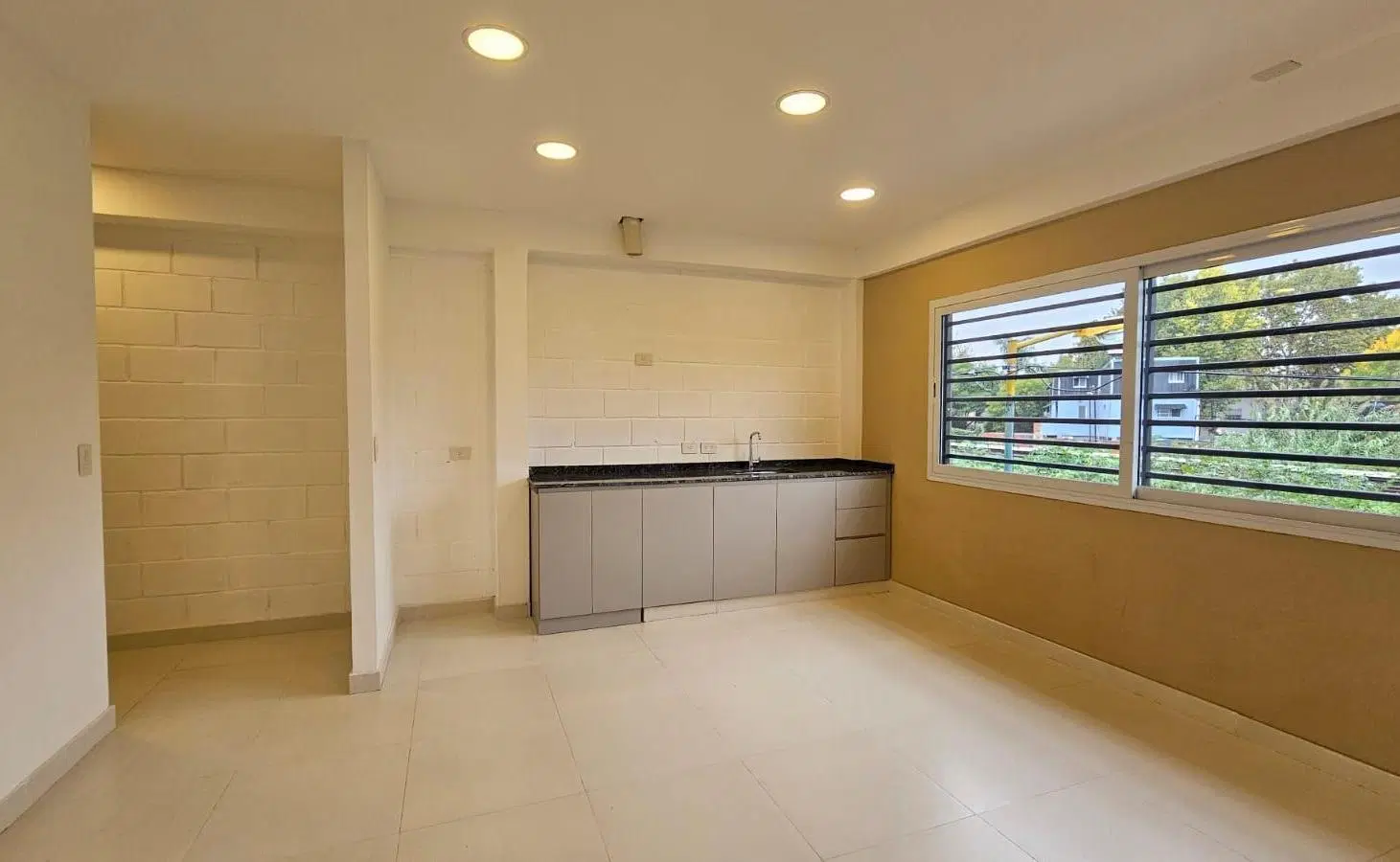 Alquiler Departamento 2 ambientes de 48 m2 en Villa Lynch 1