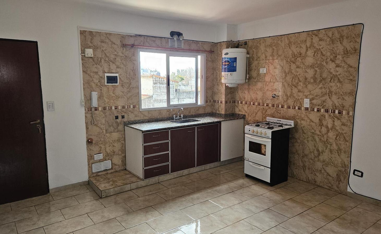 Foto de Alquiler Departamento 2 ambientes en Caseros, imagen 5