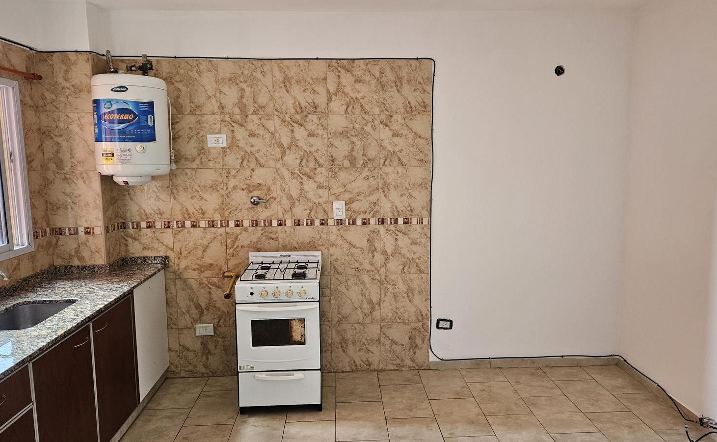 Foto de Alquiler Departamento 2 ambientes en Caseros, imagen 1