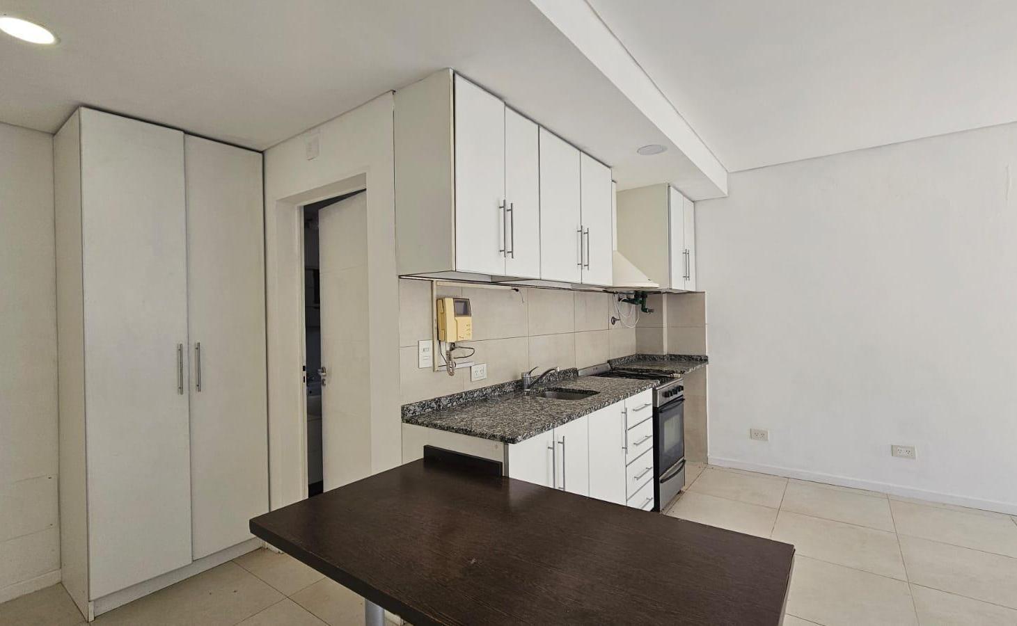 Foto de Venta Departamento monoambiente de 34 m2 aprox en Villa Pueyrredón, imagen 3
