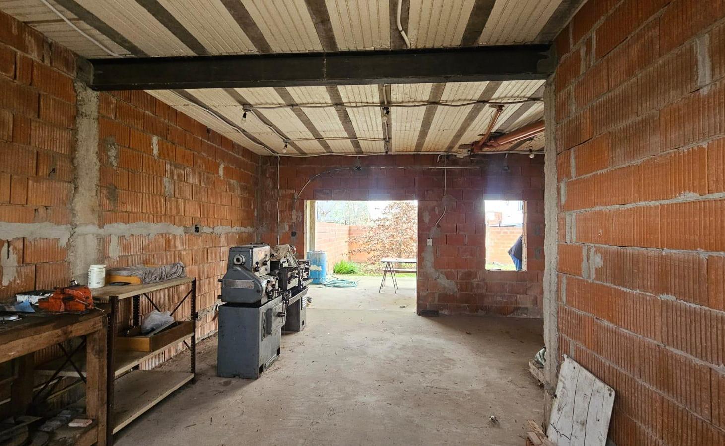 Foto de Venta Casa de 300 m2 de terreno en construcción en Matheu, imagen 2