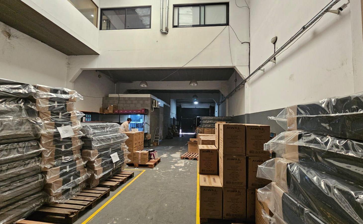 Foto de Venta Galpón de 2 plantas de 540 m2 en Moron, imagen 5