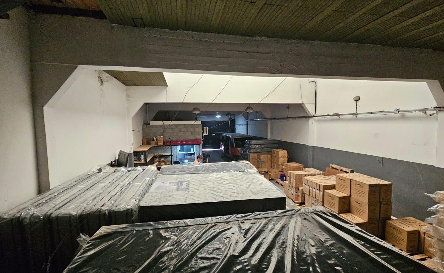 Foto de Venta Galpón de 2 plantas de 540 m2 en Moron, imagen 3