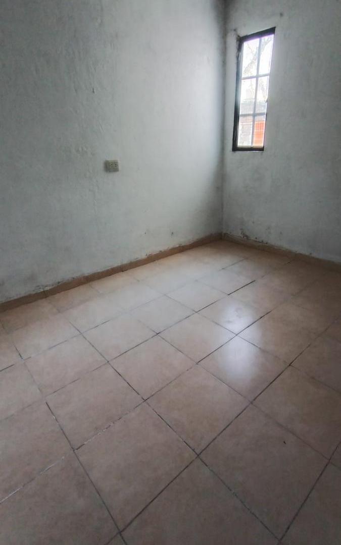 Foto de Alquiler Casa tipo PH de 2 ambientes en Mariano Acosta, imagen 5