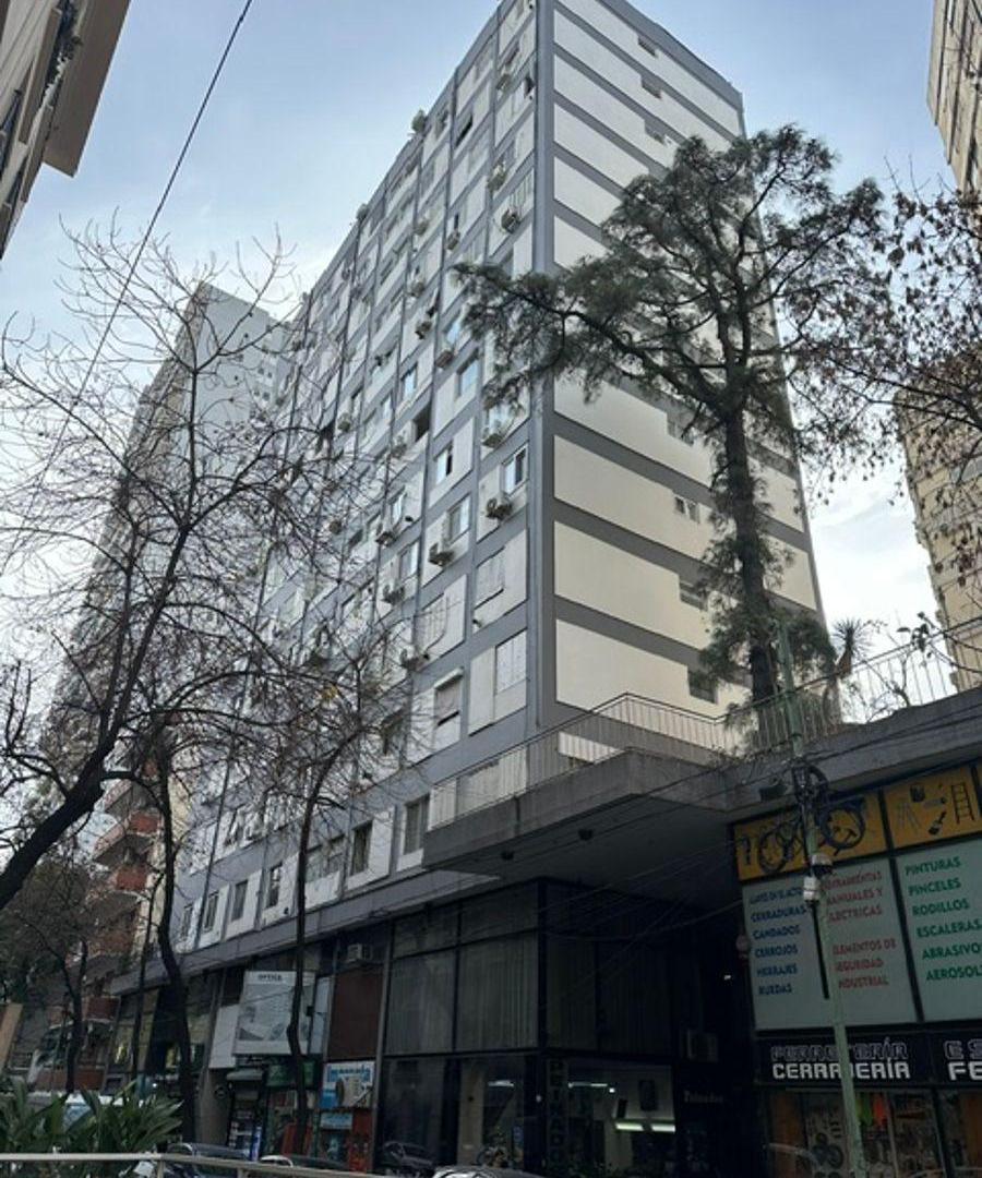 Local de 18m2 - Zona Comercial
