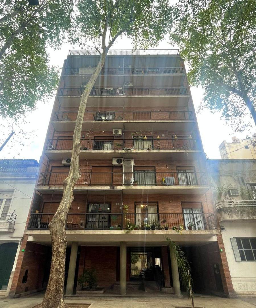 Foto de Departamento de 2 ambientes de 50 m² en alquiler en Belgrano C, imagen 4